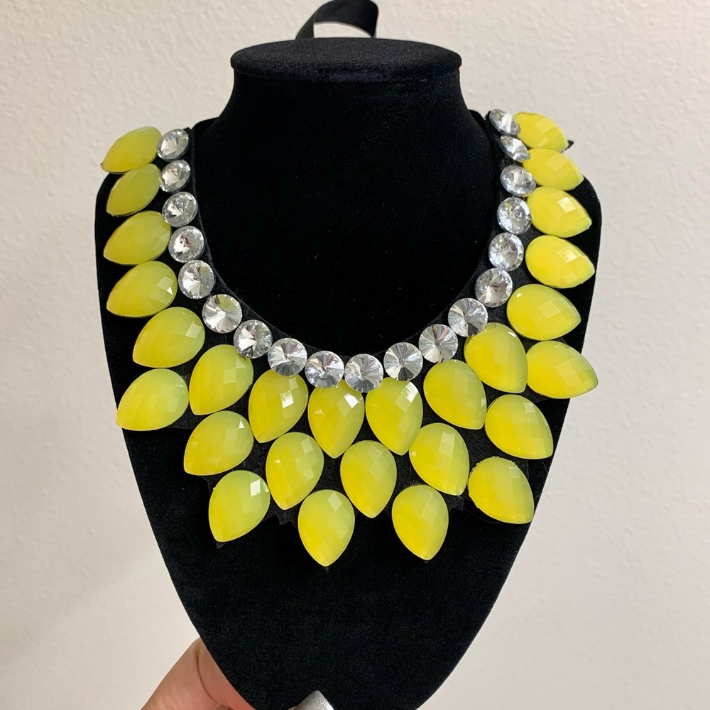 Statement Necklace - Picture 2 of 7